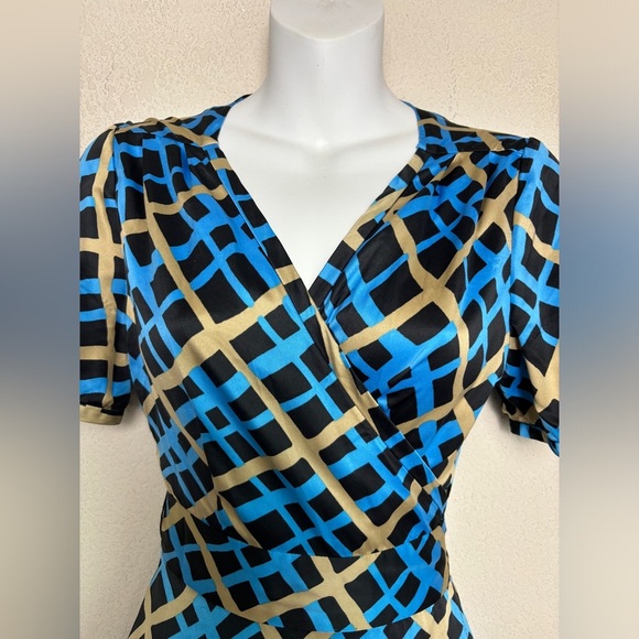 Banana Republic Blue & Tan Abstract Geometric Plaid Silky Feel Wrap Dress 4 - Picture 3 of 11